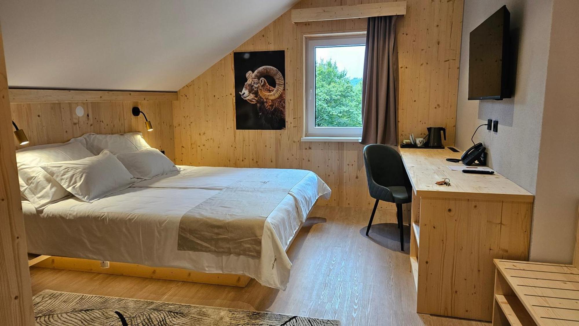 Sobe Rooms Jelen Jelenov Greben Podčetrtek Buitenkant foto